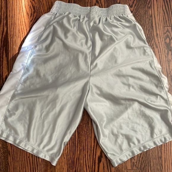 Mens size small silver Champion brand shorts with white strip and black piping. - Picture 7 of 9